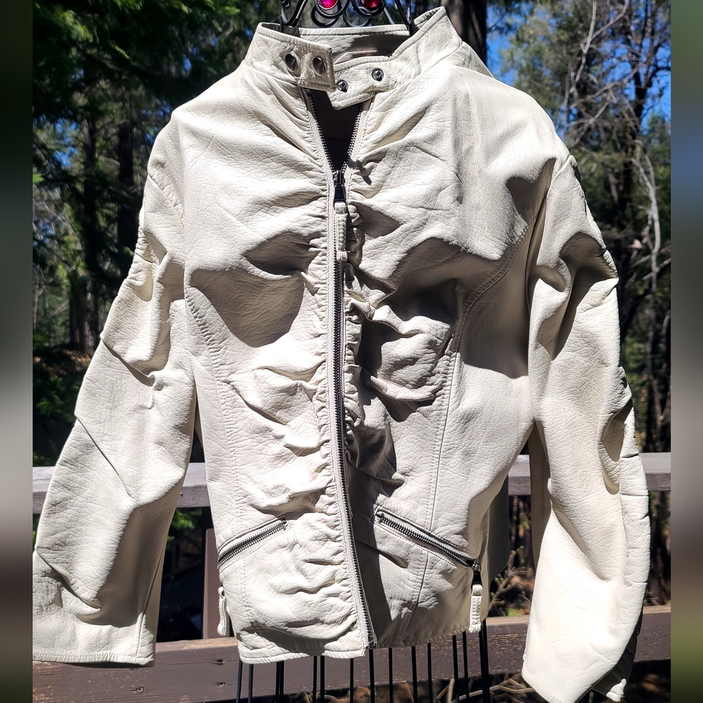New York & Co. Vegan leather white/cream jacket szXL - Picture 2 of 7